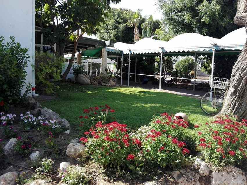 בית אבות נווה עמית – רחובות