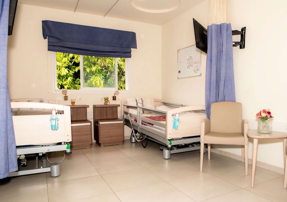 (Neve Shalev Nursing Home) בית אבות נוה שלו – פתח תקווה