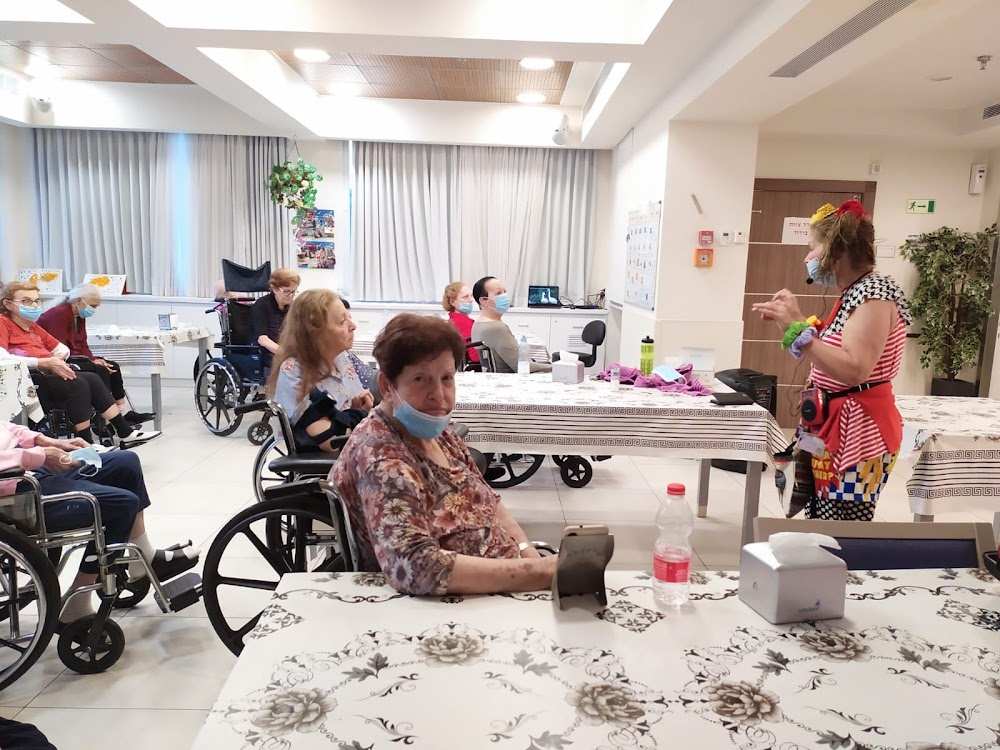 (Neve Shalev Nursing Home) בית אבות נוה שלו – פתח תקווה