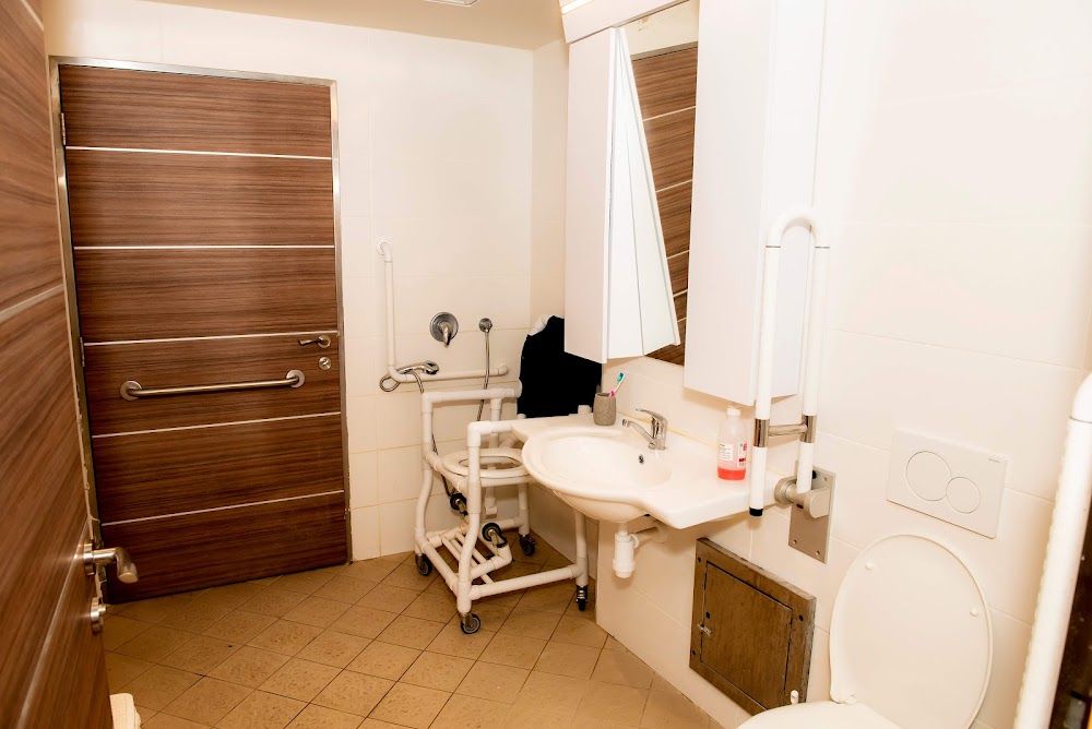 (Neve Shalev Nursing Home) בית אבות נוה שלו – פתח תקווה