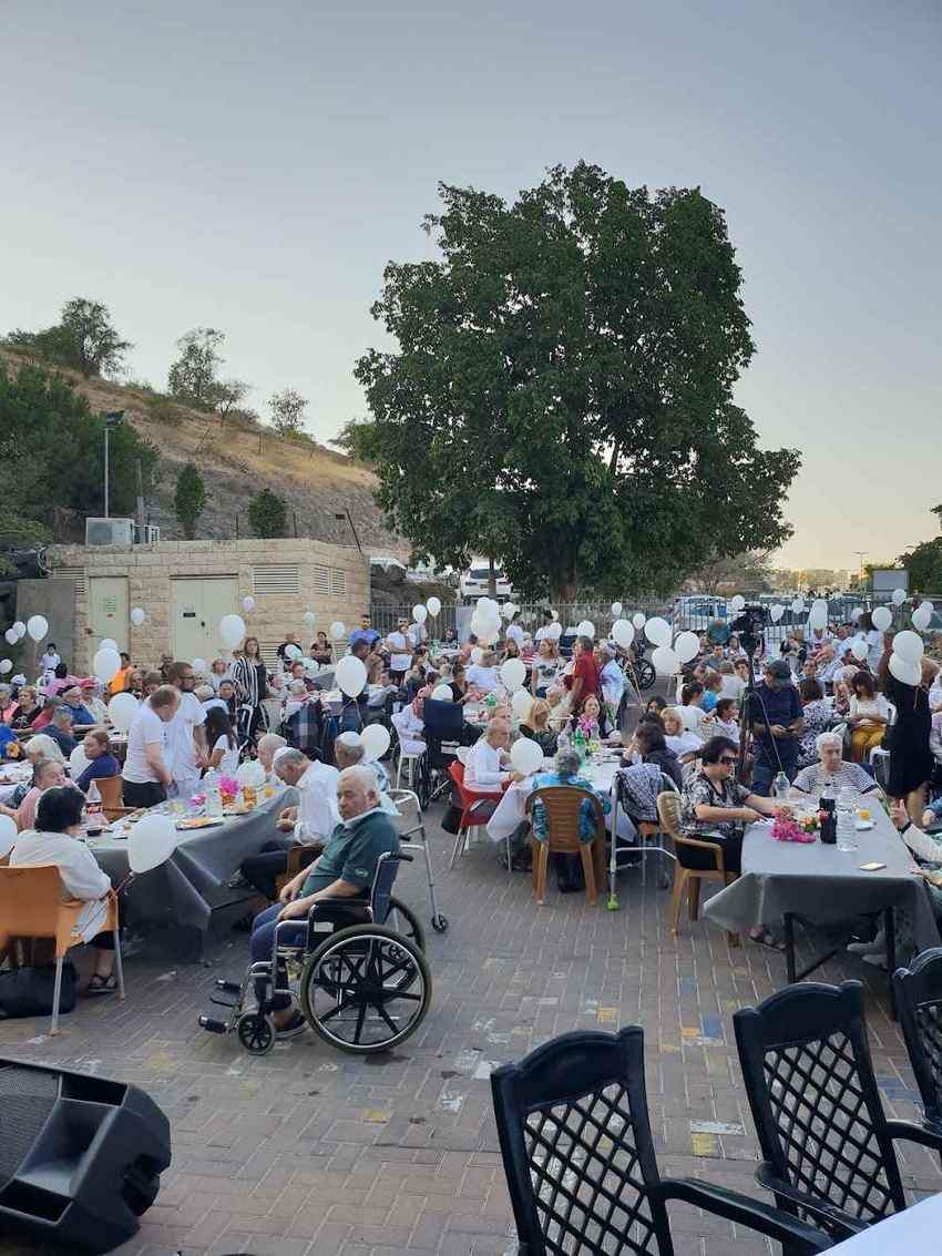 בית אבות עמל טבריה – טבריה